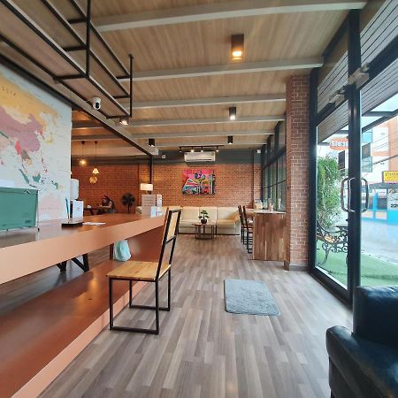 Bed and Breakfast Sleep Airport Chiang Mai Esterno foto
