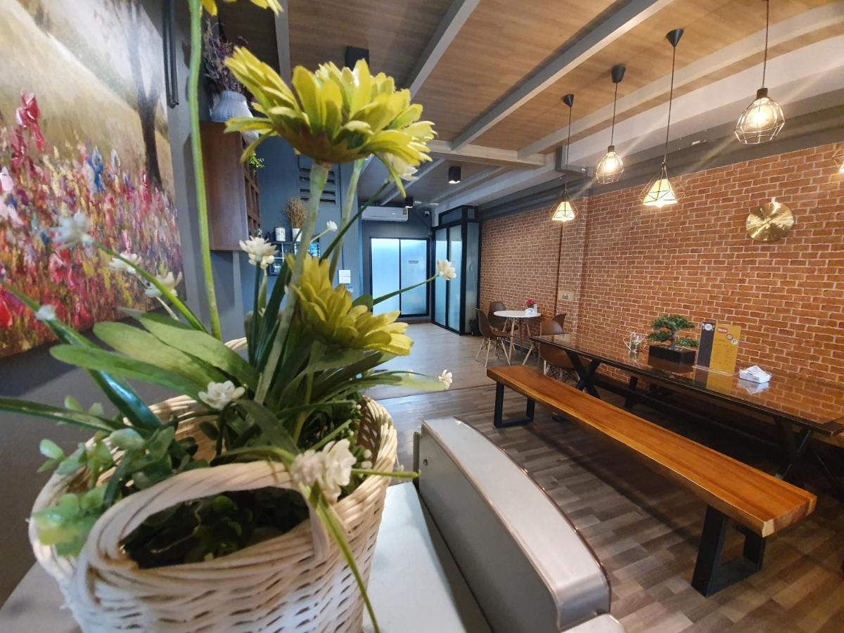 Bed and Breakfast Sleep Airport Chiang Mai Esterno foto